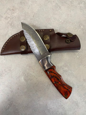 Hunting knife